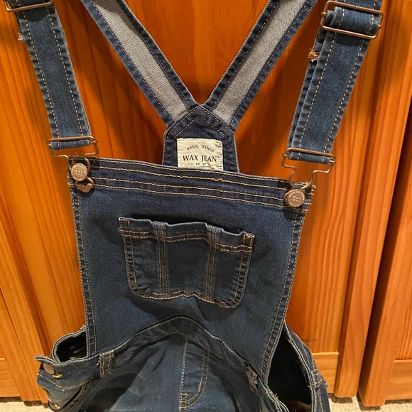 Jean Short Overalls - Picture 5 of 5